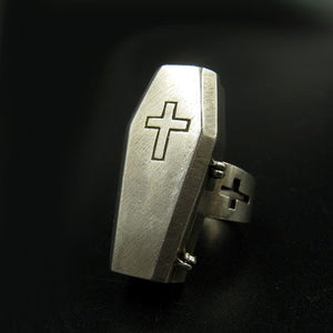 Onlysda Undertaker Skull Gothic Antique Vampire Ring